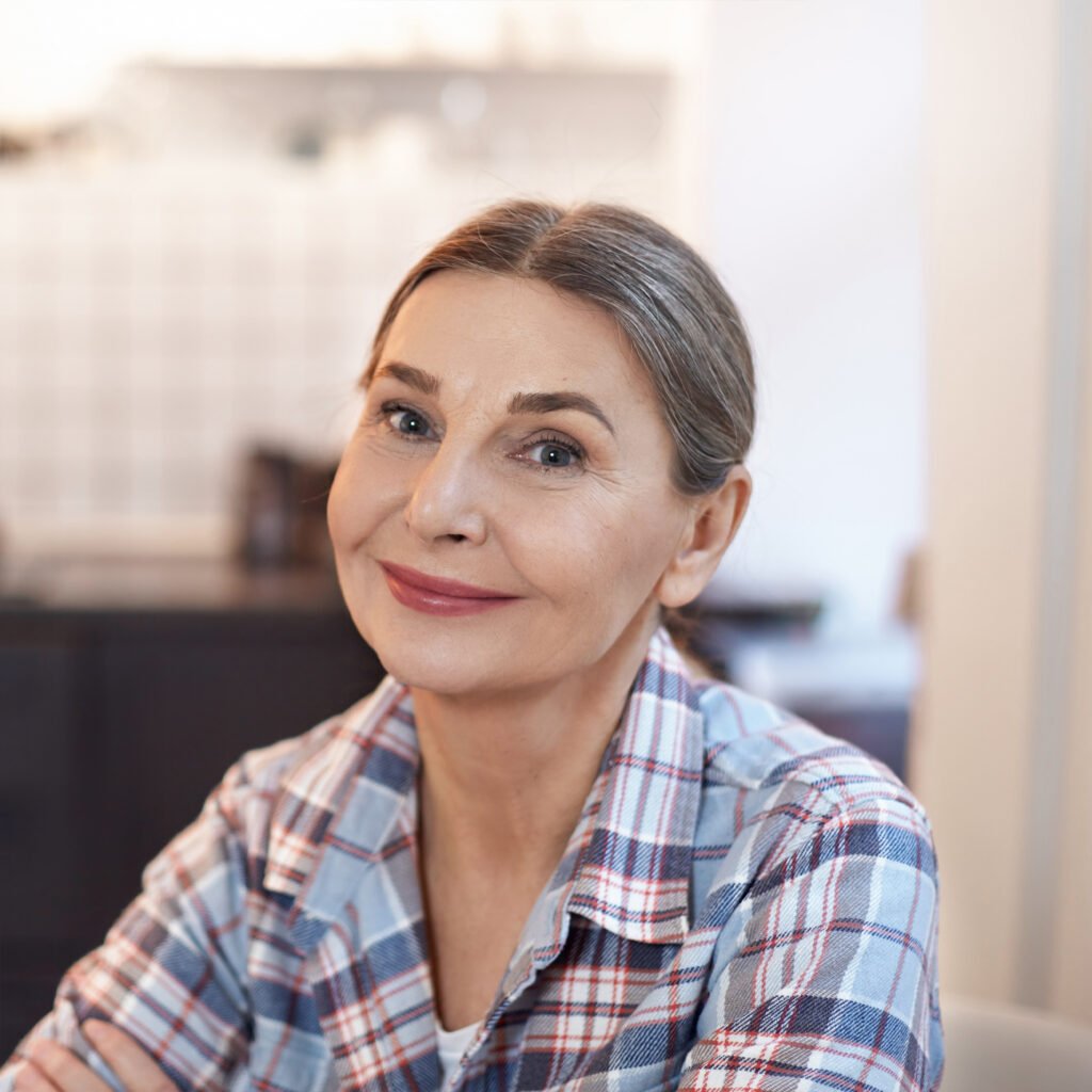 Woman featured in a Gelagen smooth and hydrated skin story